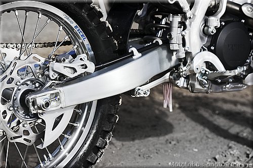 yamaha_yz450f_2009_033.jpg