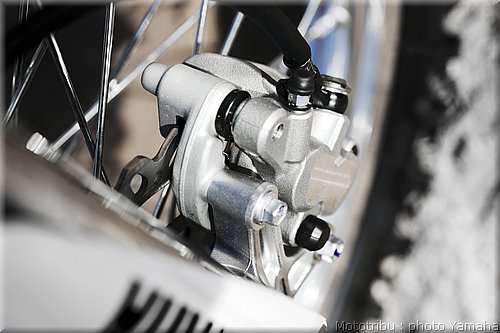yamaha_yz450f_2009_036.jpg
