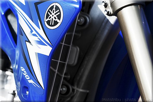 yamaha_yz450f_2009_037.jpg