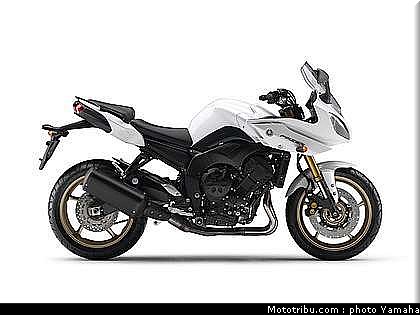 yamaha_fazer8_2010_017.jpg