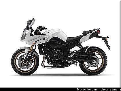 yamaha_fazer8_2010_018.jpg