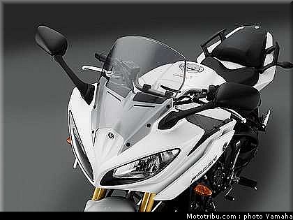 yamaha_fazer8_2010_020.jpg