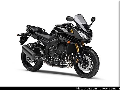 yamaha_fazer8_2010_011.jpg