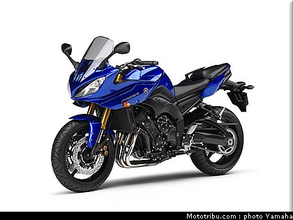 yamaha_fazer8_2010_015.jpg