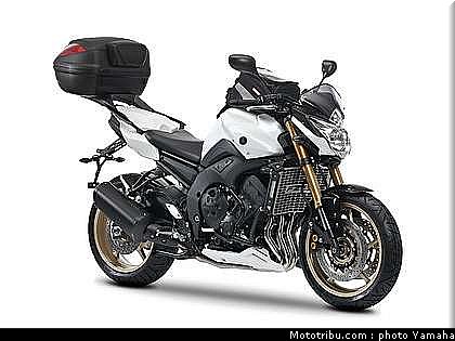 yamaha_fz8_2010_019.jpg
