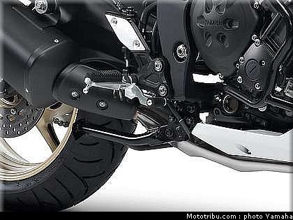 yamaha_fz8_2010_022.jpg