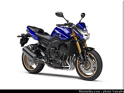 yamaha_fz8_2010_011.jpg