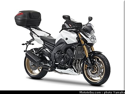yamaha_fz8_2010_019.jpg