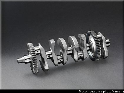 yamaha_fz8_2010_052.jpg