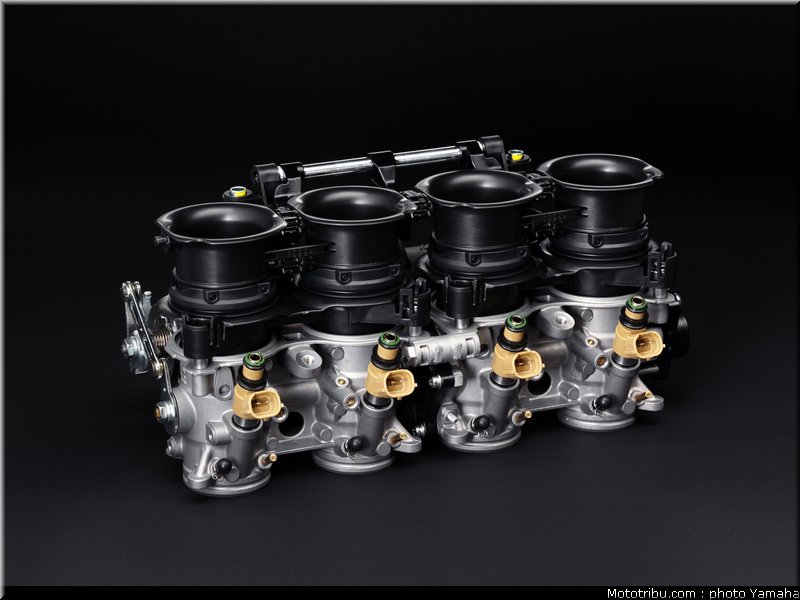 yamaha_r6_2010_013