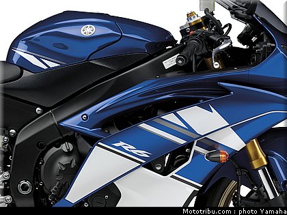 yamaha_r6_2010_011.jpg