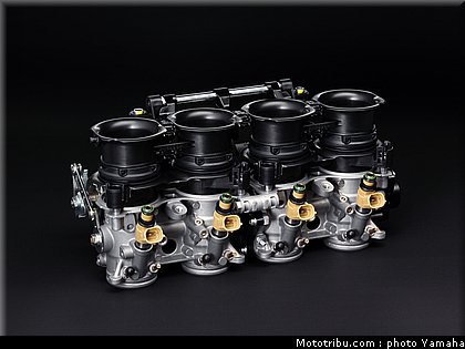 yamaha_r6_2010_013.jpg