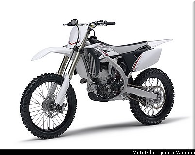 yamaha_yz250f_2010_013.jpg