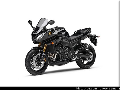 yamaha_fazer8_2011_028.jpg