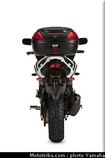 yamaha_fazer8_2011_038.jpg