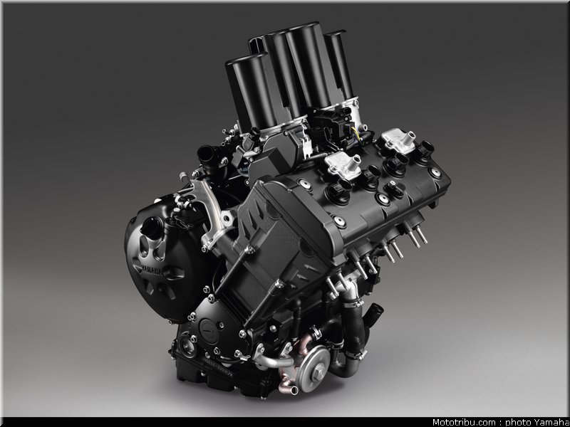 yamaha_fz8n_2011_058