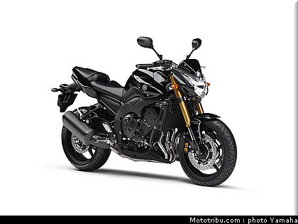 yamaha_fz8n_2011_035.jpg