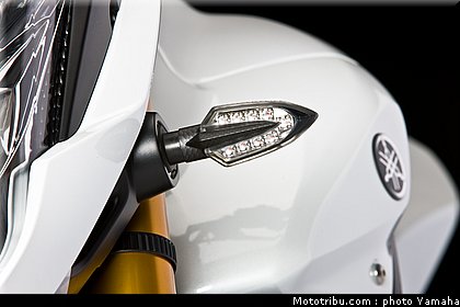 yamaha_fz8n_2011_054.jpg