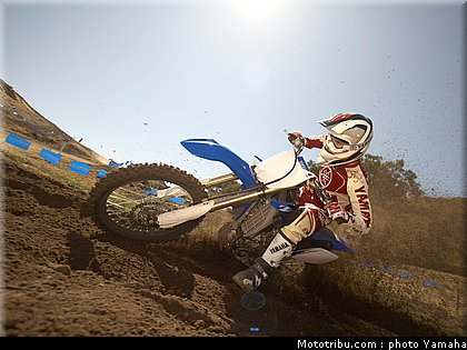 yamaha_yz_250_f_2012_001.jpg