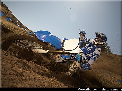 yamaha_yz_450_f_2012_002.jpg