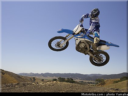 yamaha_yz_450_f_2012_003.jpg