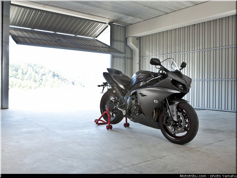 yamaha_r1_2012_025