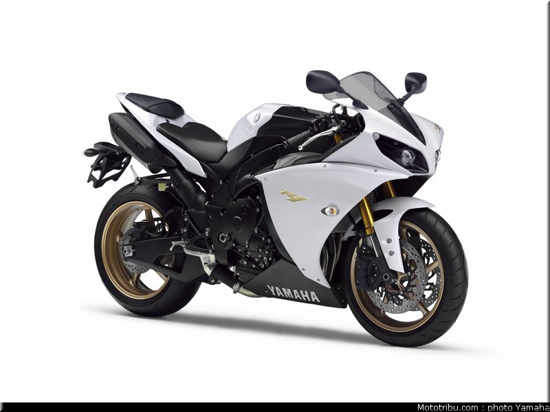 yamaha_r1_2012_027