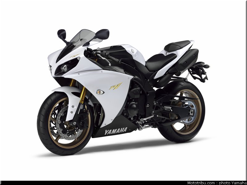 yamaha_r1_2012_028