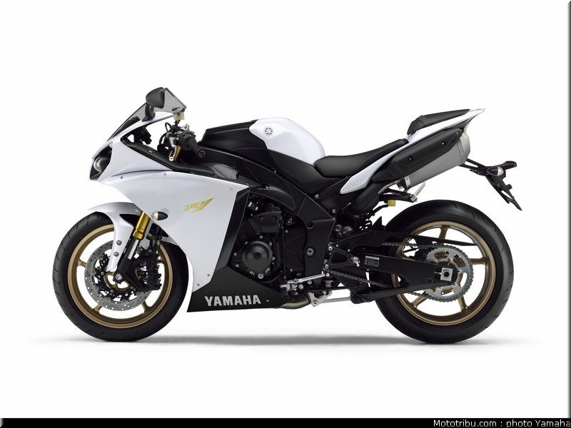 yamaha_r1_2012_029