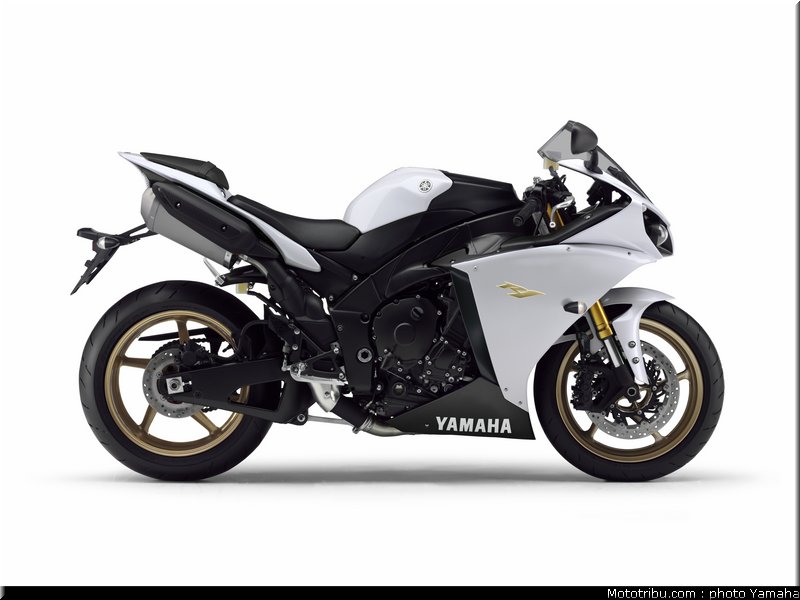yamaha_r1_2012_030