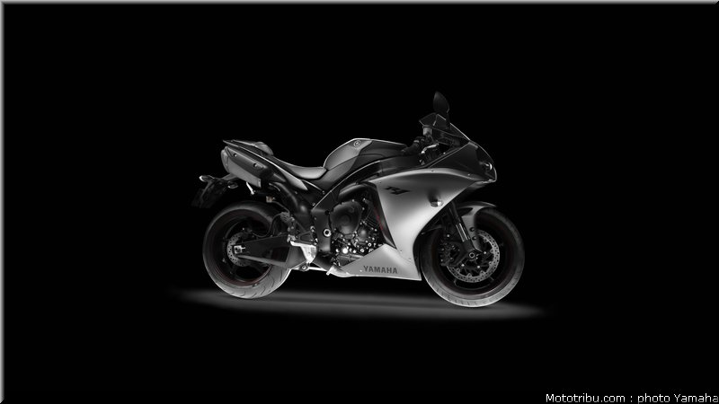 yamaha_r1_2012_050
