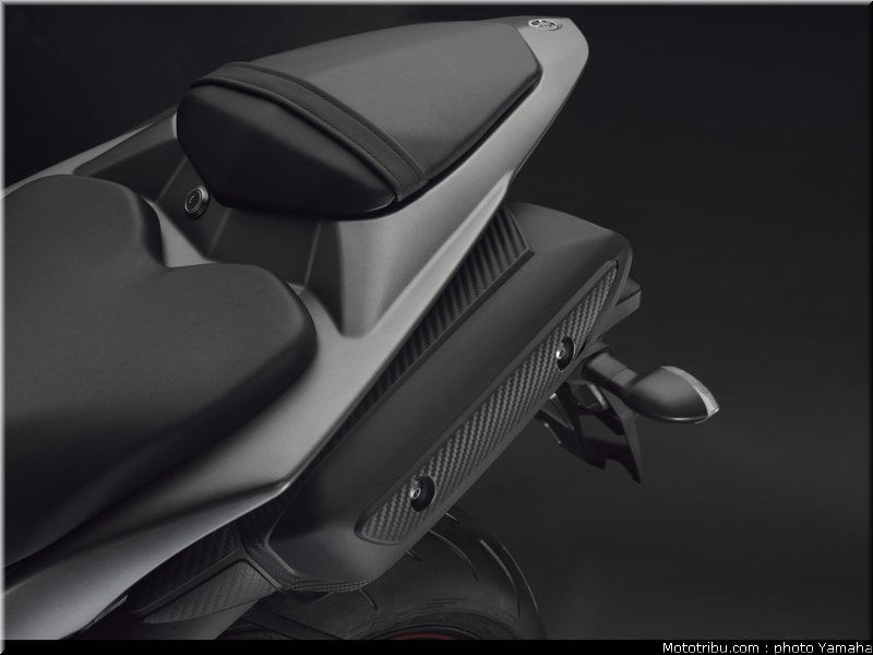 yamaha_r1_2012_064