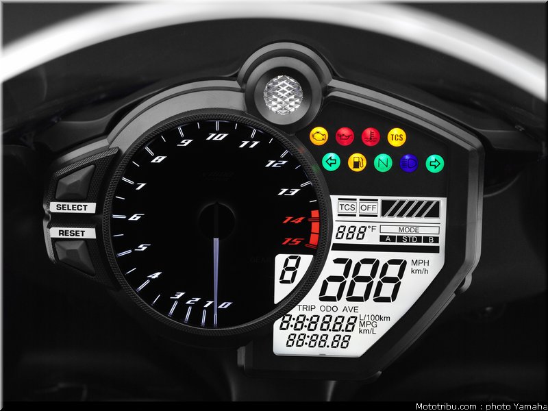 yamaha_r1_2012_066