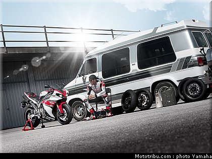 yamaha_r1_2012_017.jpg