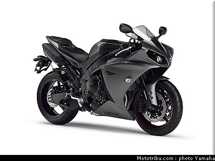 yamaha_r1_2012_034.jpg