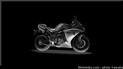 yamaha_r1_2012_050.jpg
