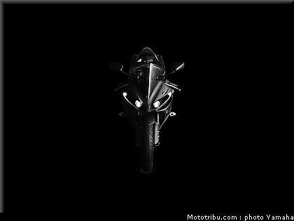 yamaha_r1_2012_056.jpg