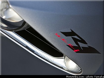 yamaha_r1_2012_063.jpg