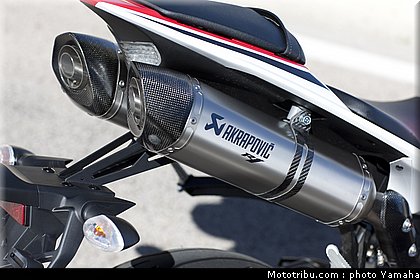 yamaha_r1_2012_068.jpg