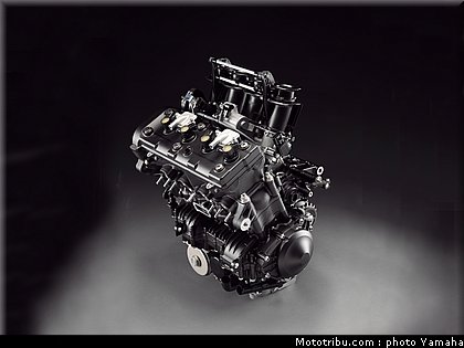 yamaha_r1_2012_075.jpg