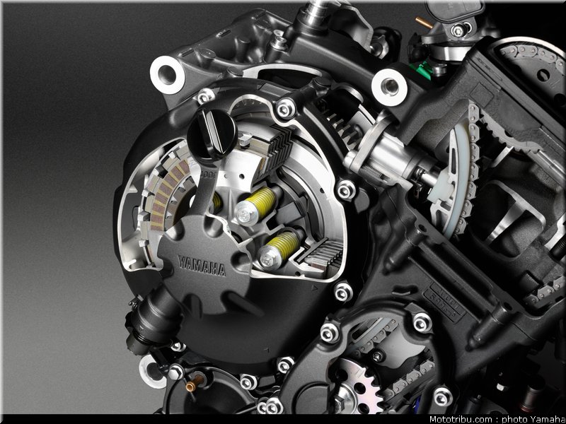yamaha_r6_2012_015
