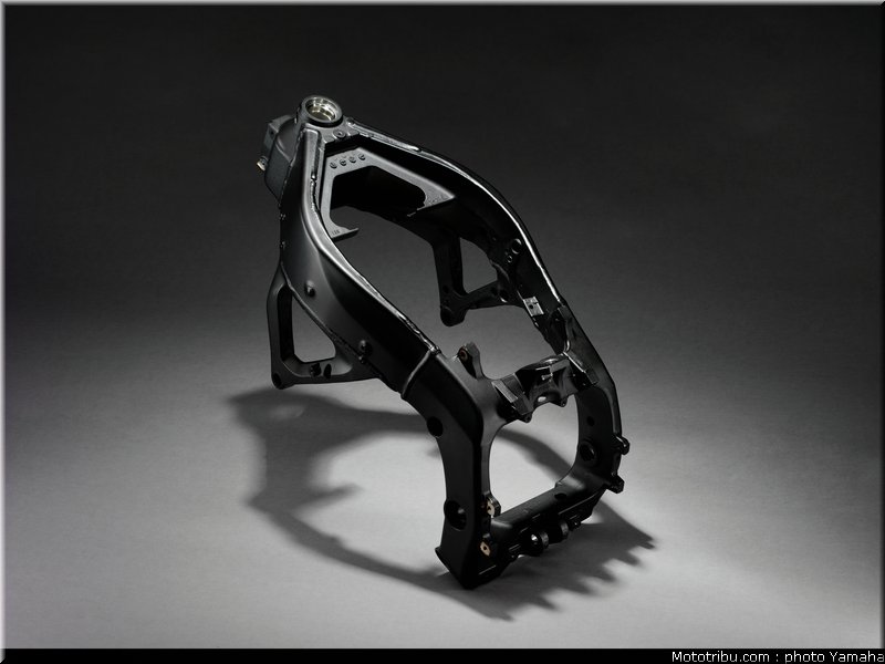 yamaha_r6_2012_016