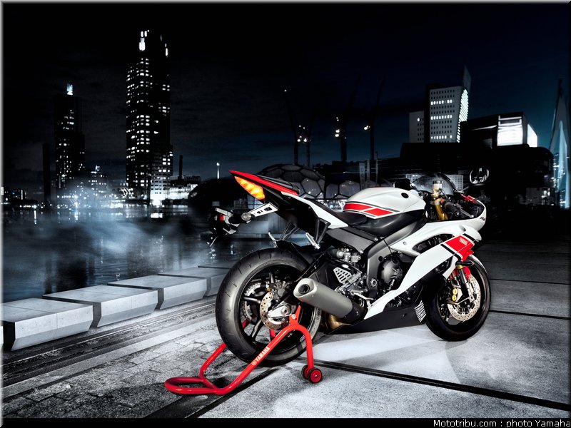 yamaha_r6_50eme_anniversaire_2012_007