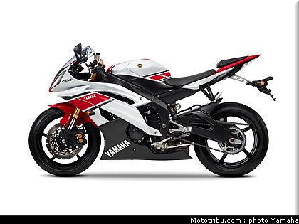 yamaha_r6_50eme_anniversaire_2012_012.jpg