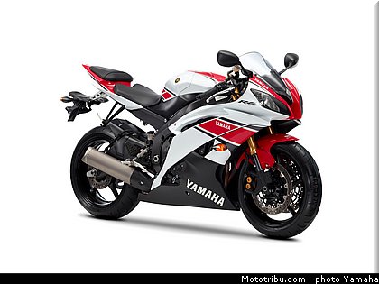 yamaha_r6_50eme_anniversaire_2012_014.jpg