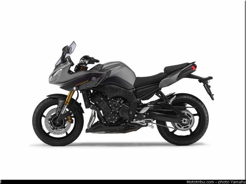 yamaha_2013_fazer_8_037