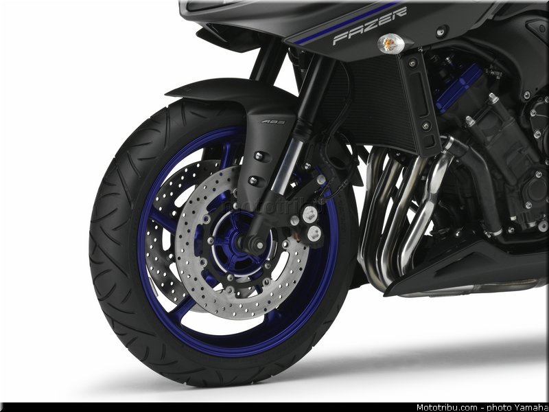 yamaha_2013_fazer_8_047