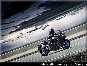 yamaha_2013_fazer_8_002.jpg