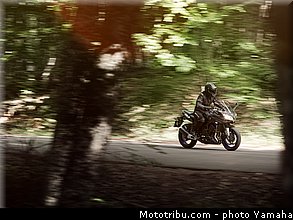 yamaha_2013_fazer_8_003.jpg