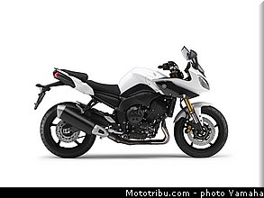 yamaha_2013_fazer_8_030.jpg